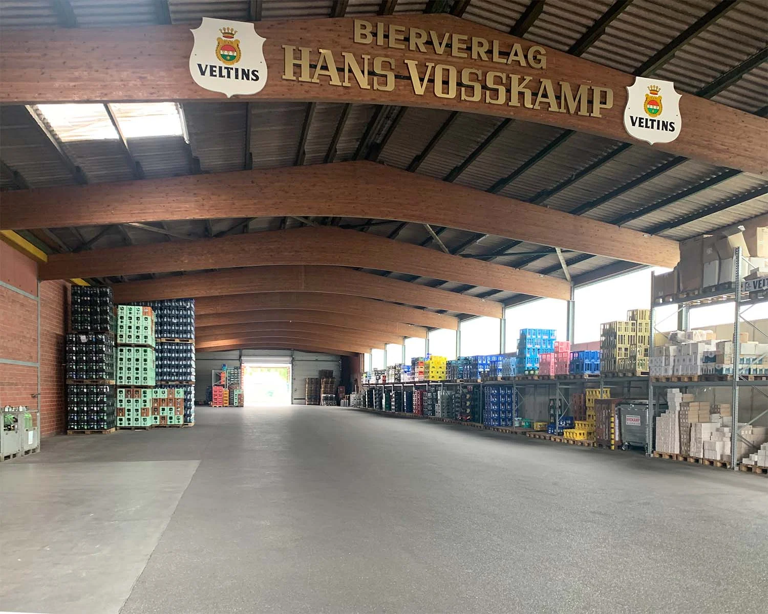 Unsere rund 3.500 m² großen Lager